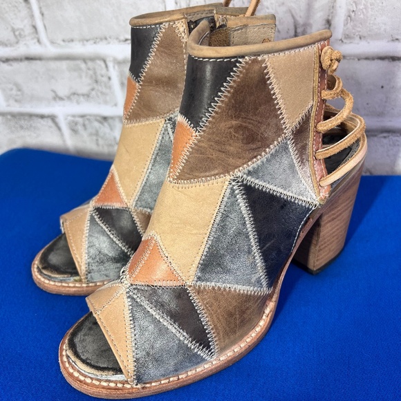 Freebird by Steven Shoes - 🦅|•FREEBIRD BY STEVEN•| BAY Patchwork Bootie Sandal Lace Up Back Size 9